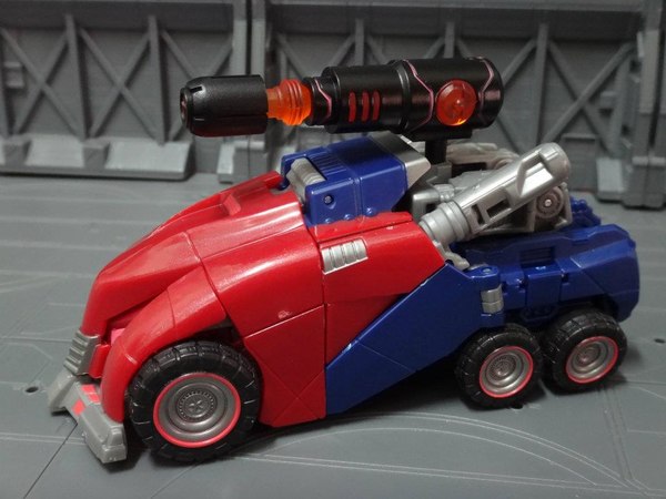 Dream Maker Warriors From Cyborgtron WFC 01 Transformers Optimus Prime  (11 of 29)